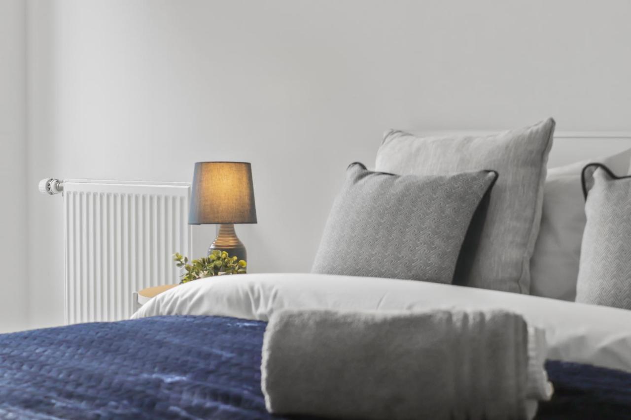 Centrally Located - Modern - 2Bed - 2Bath Apartment London Ngoại thất bức ảnh
