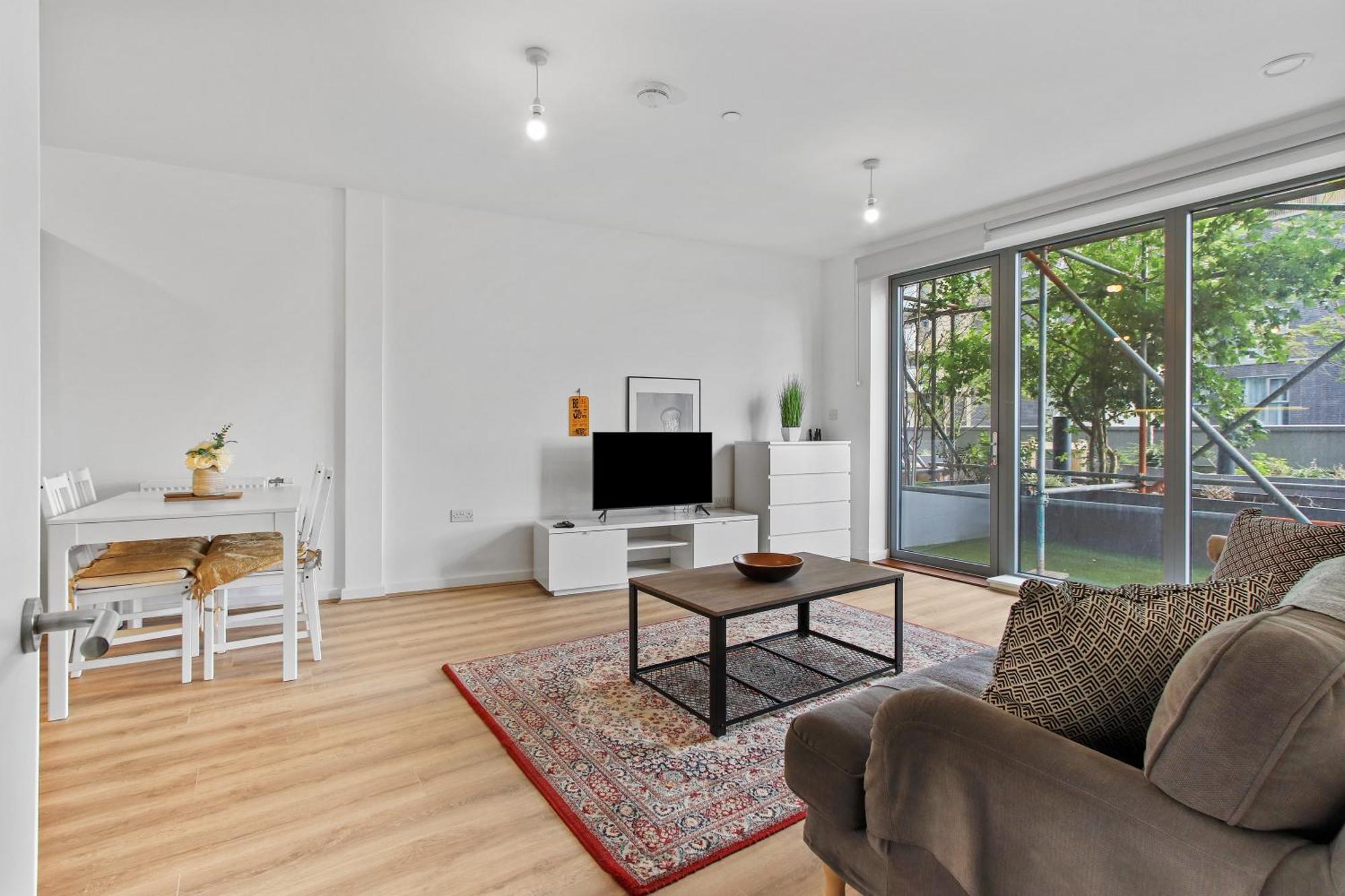 Centrally Located - Modern - 2Bed - 2Bath Apartment London Ngoại thất bức ảnh