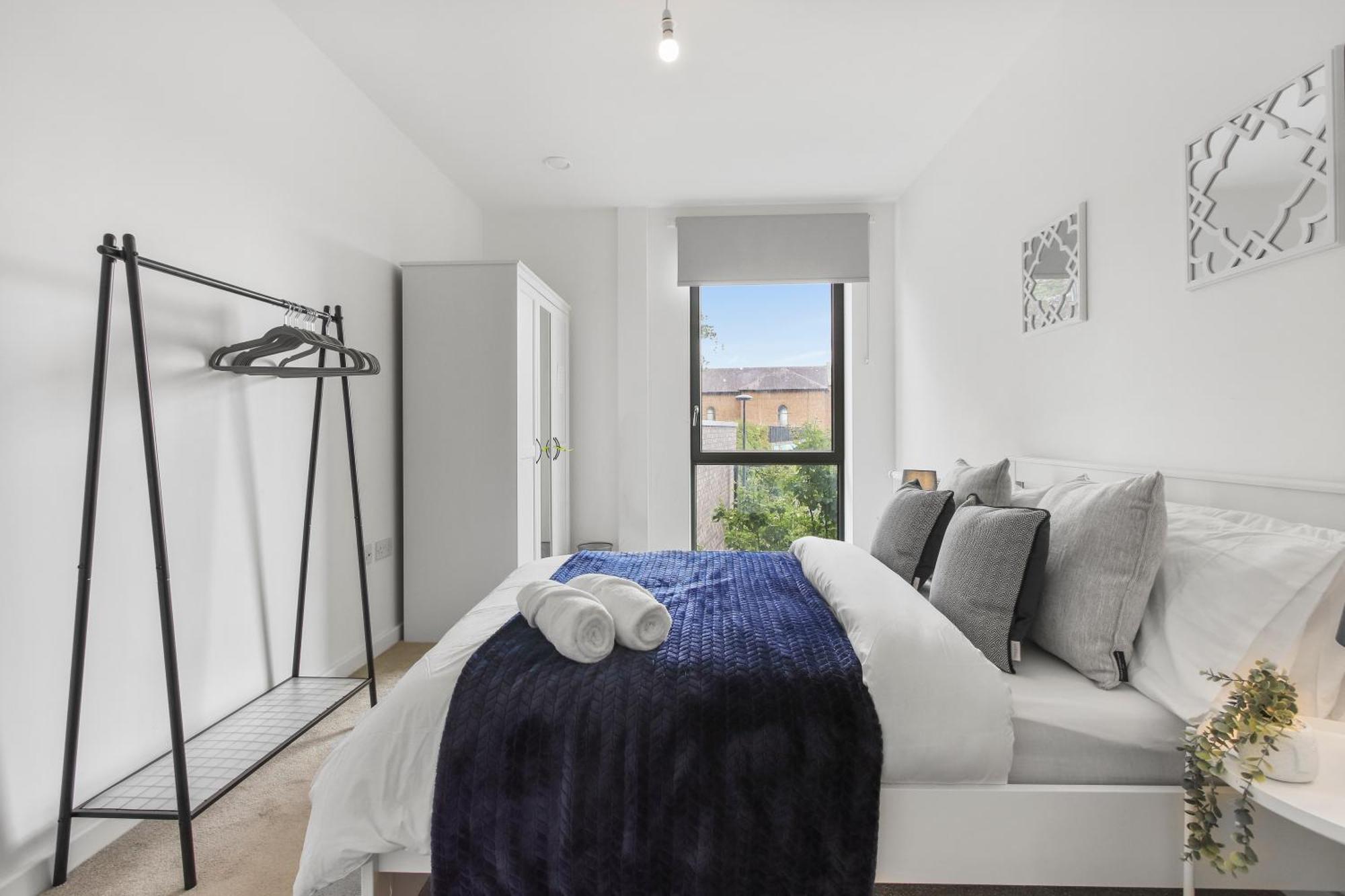 Centrally Located - Modern - 2Bed - 2Bath Apartment London Ngoại thất bức ảnh