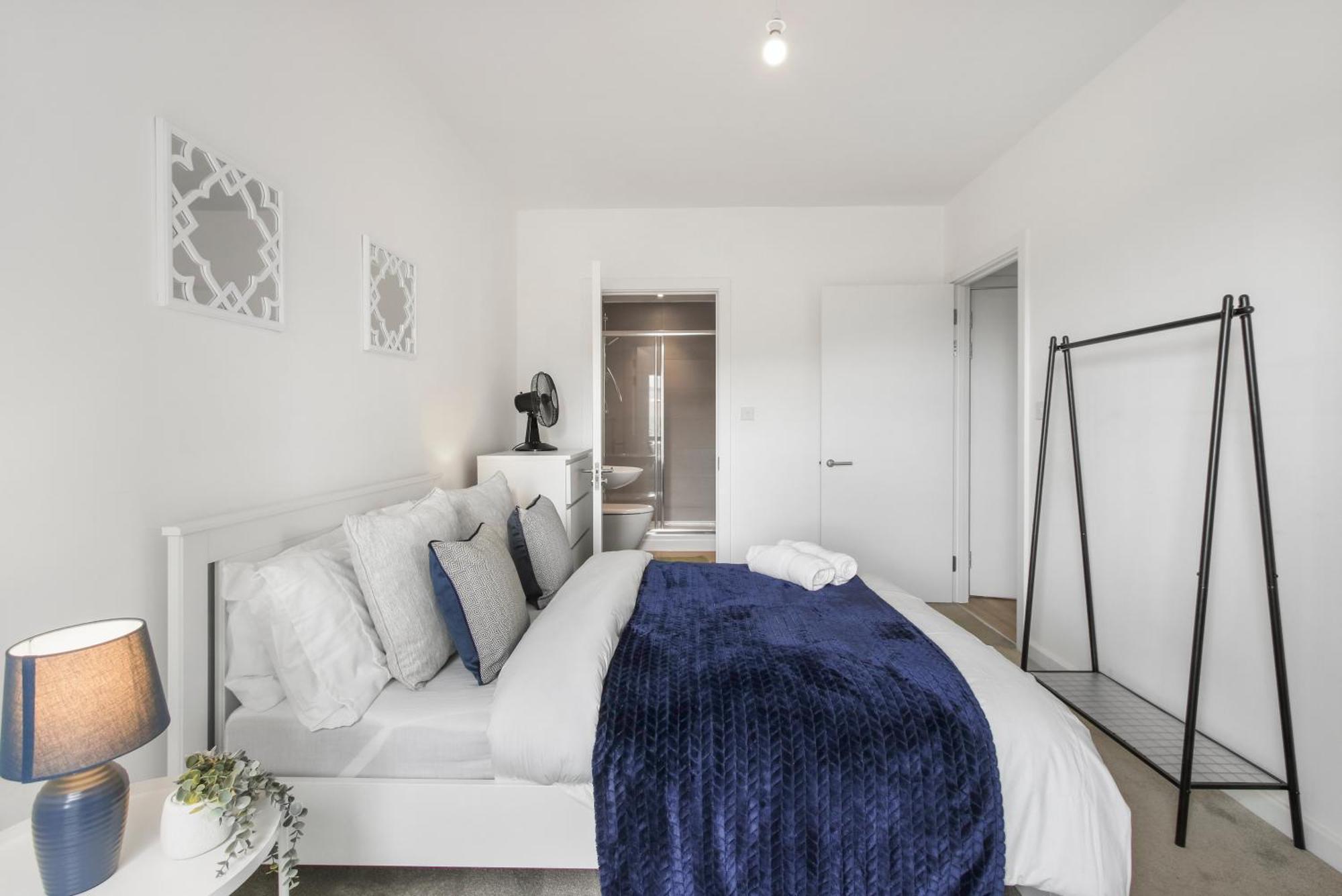 Centrally Located - Modern - 2Bed - 2Bath Apartment London Ngoại thất bức ảnh