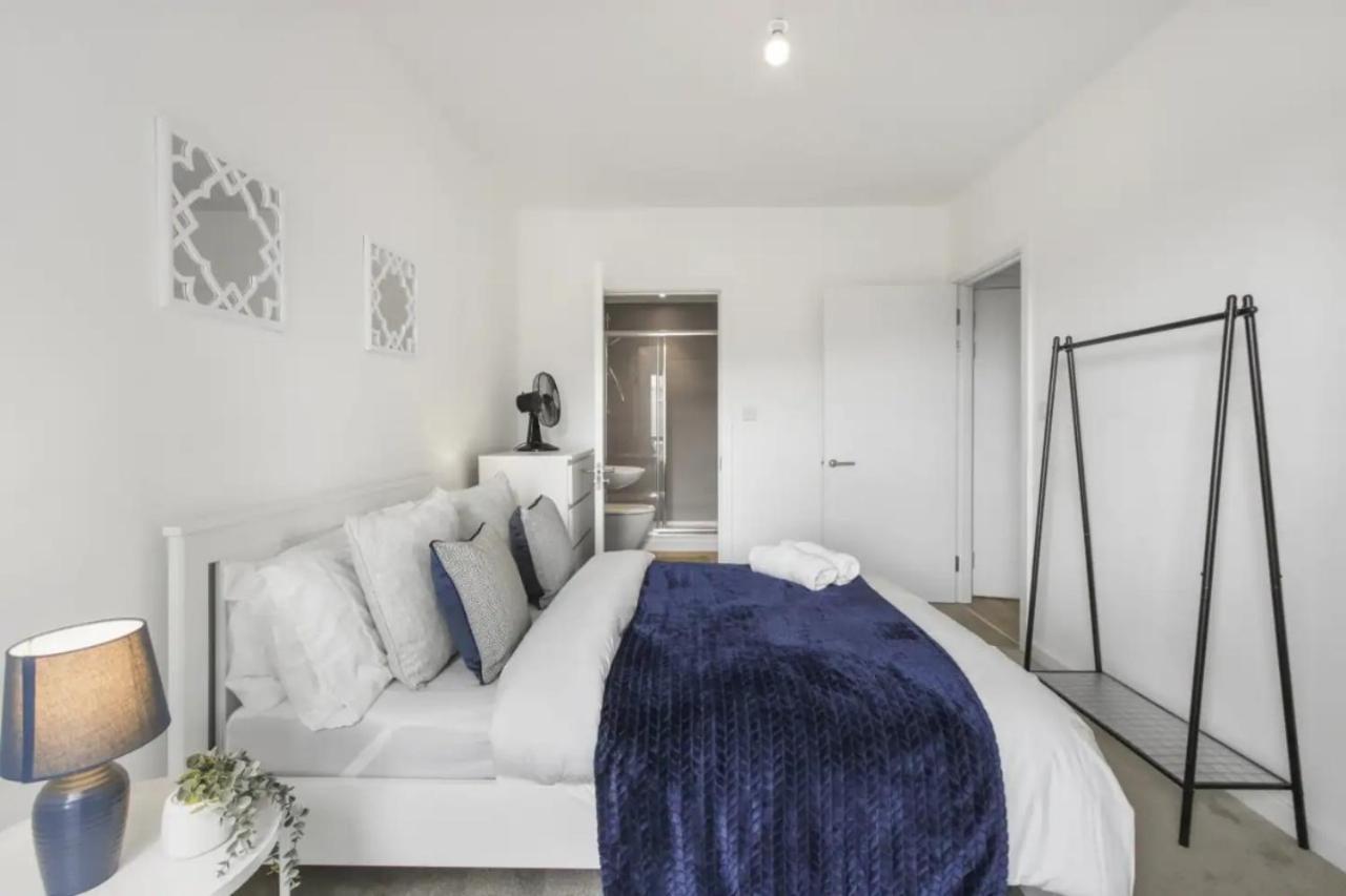 Centrally Located - Modern - 2Bed - 2Bath Apartment London Ngoại thất bức ảnh