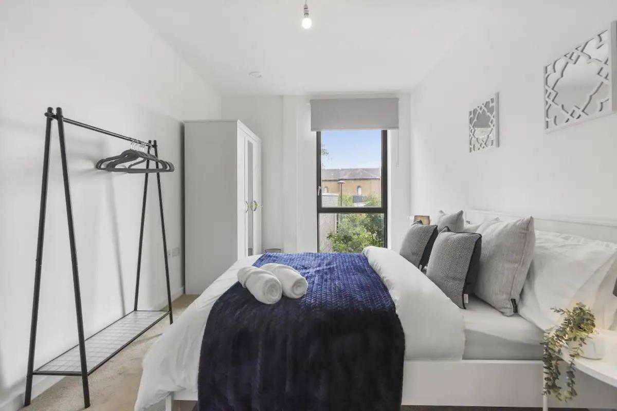Centrally Located - Modern - 2Bed - 2Bath Apartment London Ngoại thất bức ảnh